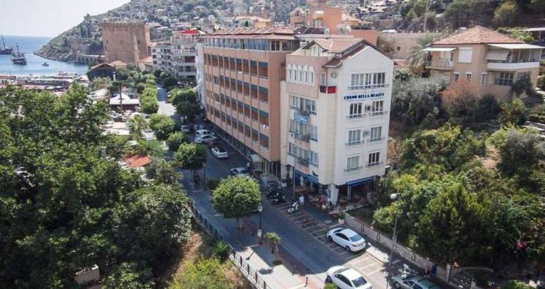 Alanya'nın En İşlek Yerinde Devren Kiralık Kafe Restoran